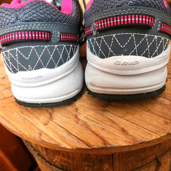 SAUCONY GREY GRID RAPTOR TR 2 RUNNING/TRAIL SHOES- WOMENS 10 - Picture 6 of 10